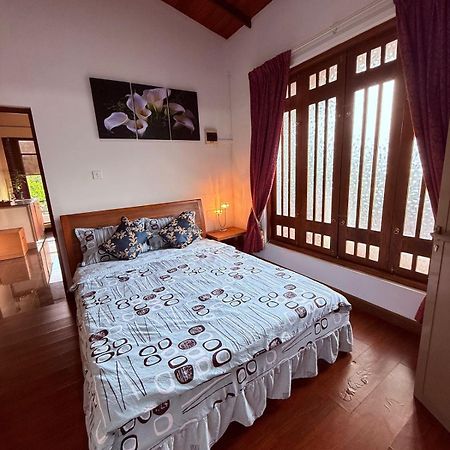 Resident View Homestay Канді Екстер'єр фото